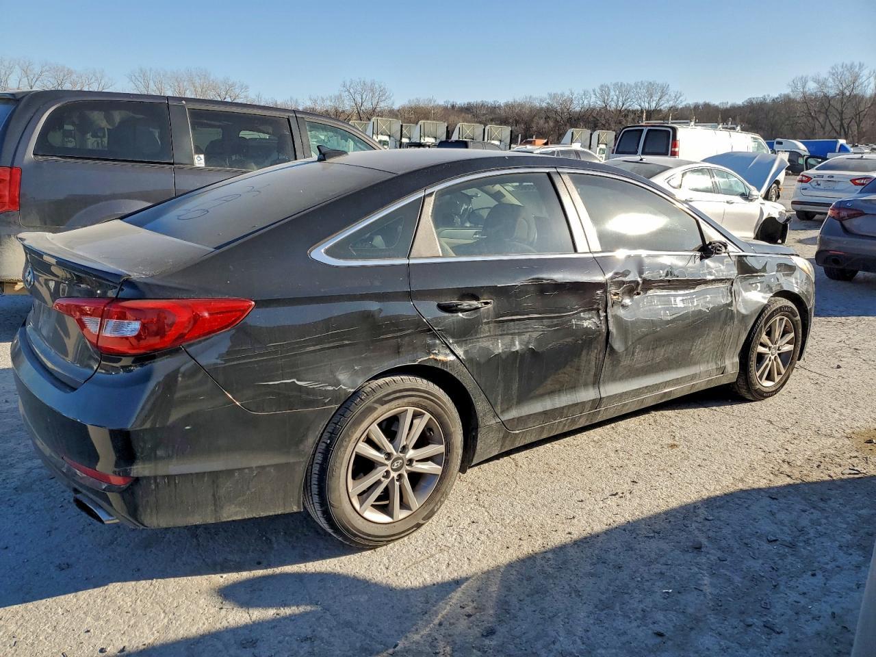 2017 Hyundai Sonata Se - Image 3