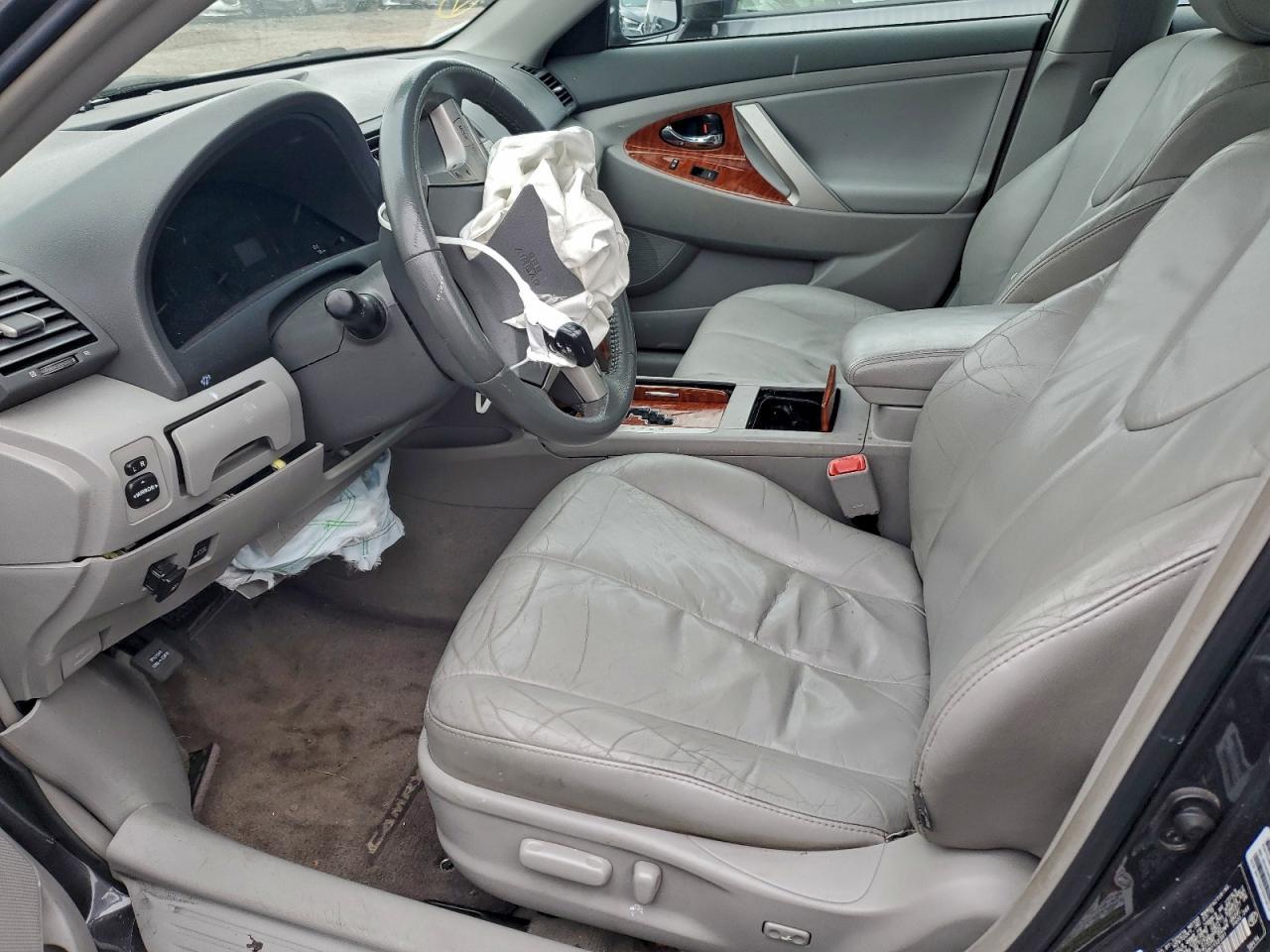 2011 Toyota Camry Hybrid - Фото 7