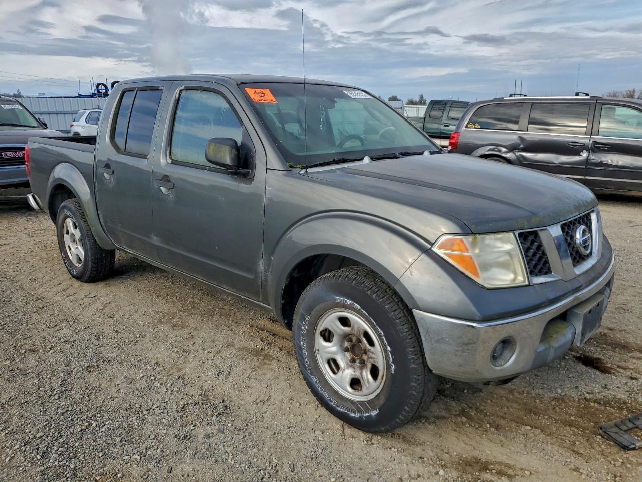 2006 Nissan Frontier Crew Cab Le - Image 4