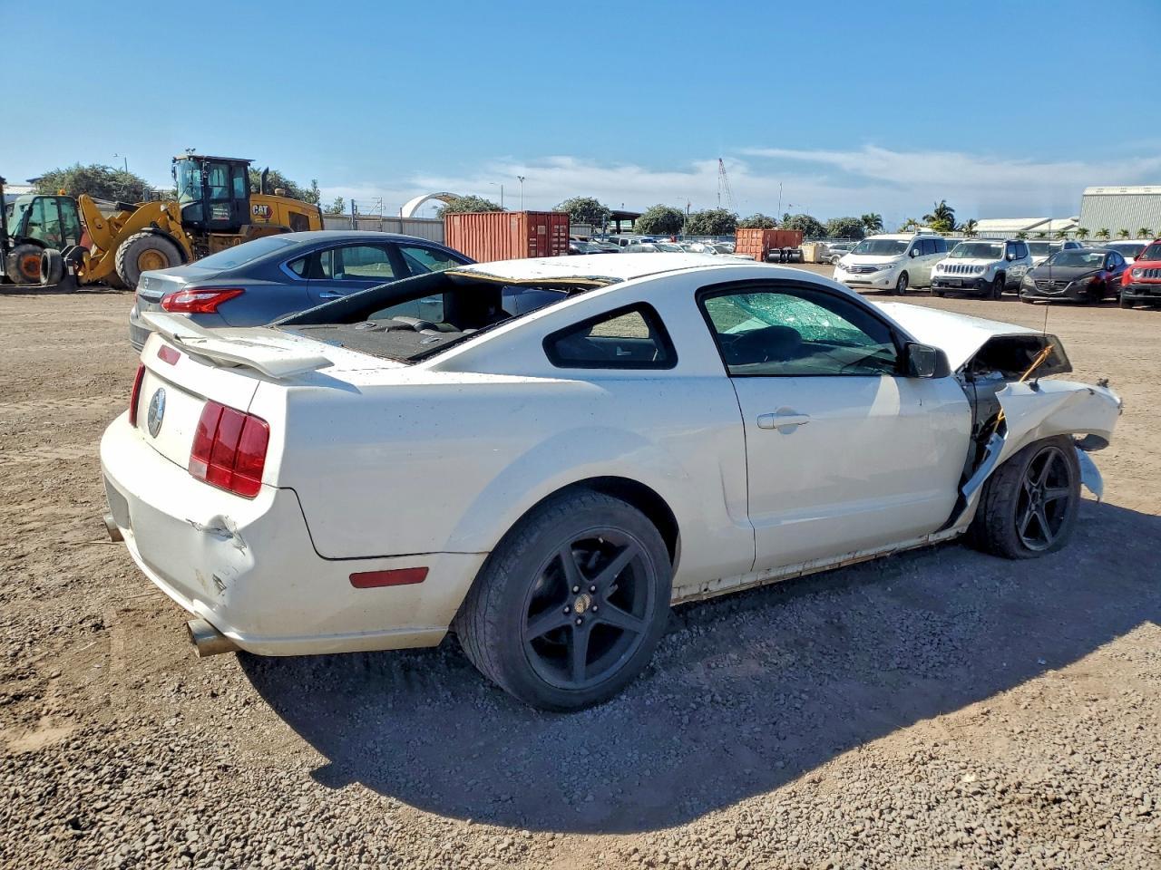 2008 Ford Mustang Gt - Фото 3