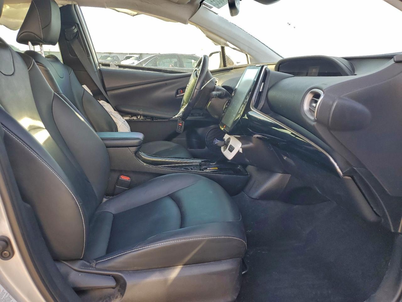 2020 Toyota Prius Prime Limited - Фото 7