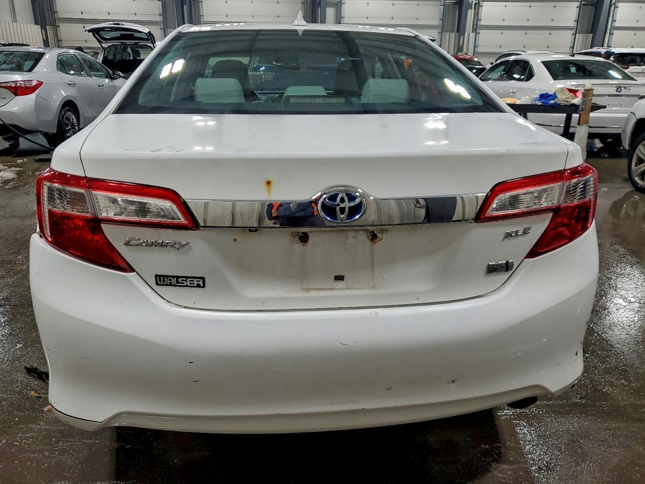 2012 Toyota Camry Hybrid - Фото 6