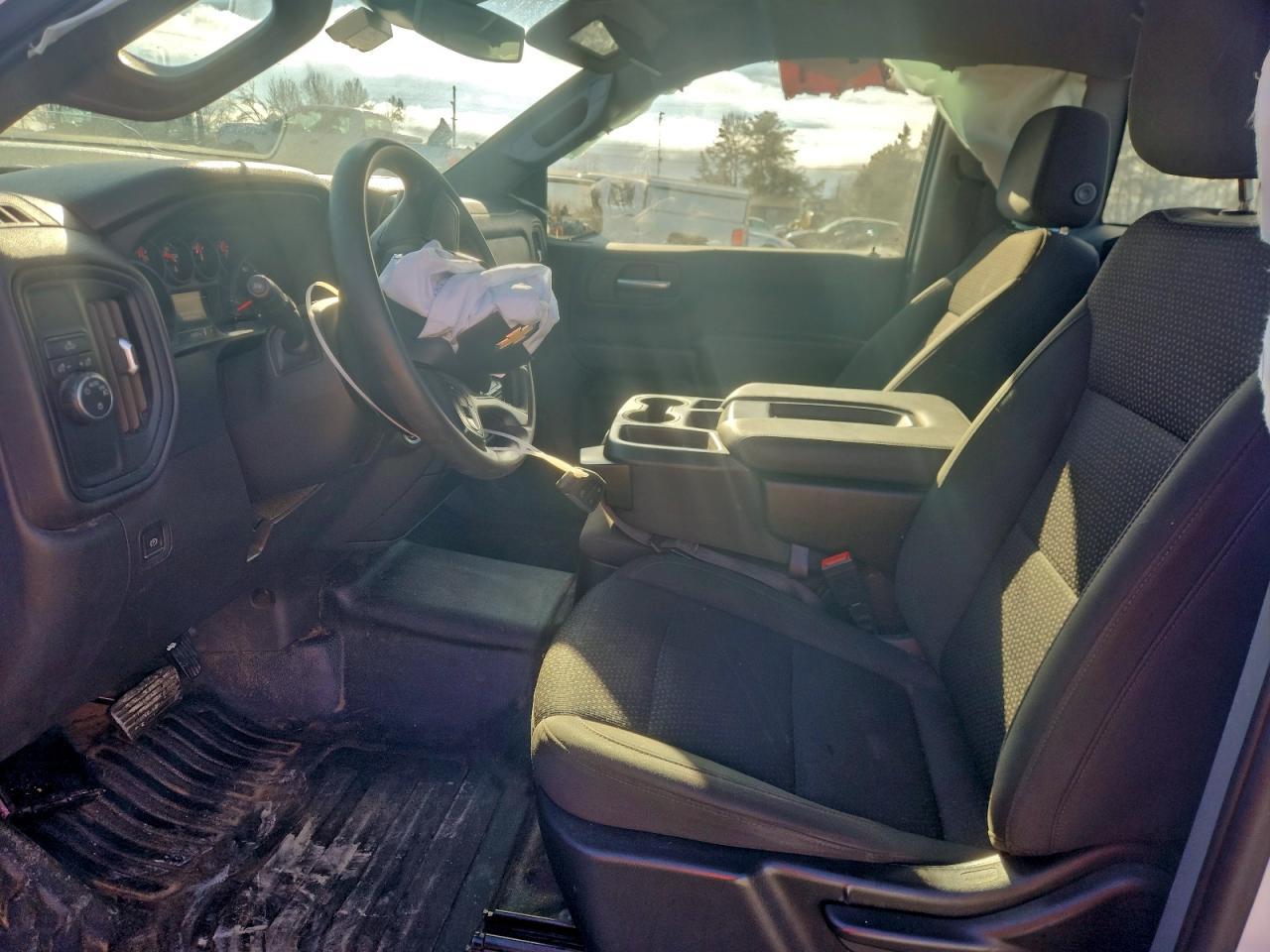 2022 Chevrolet Silverado C1500 - Фото 7