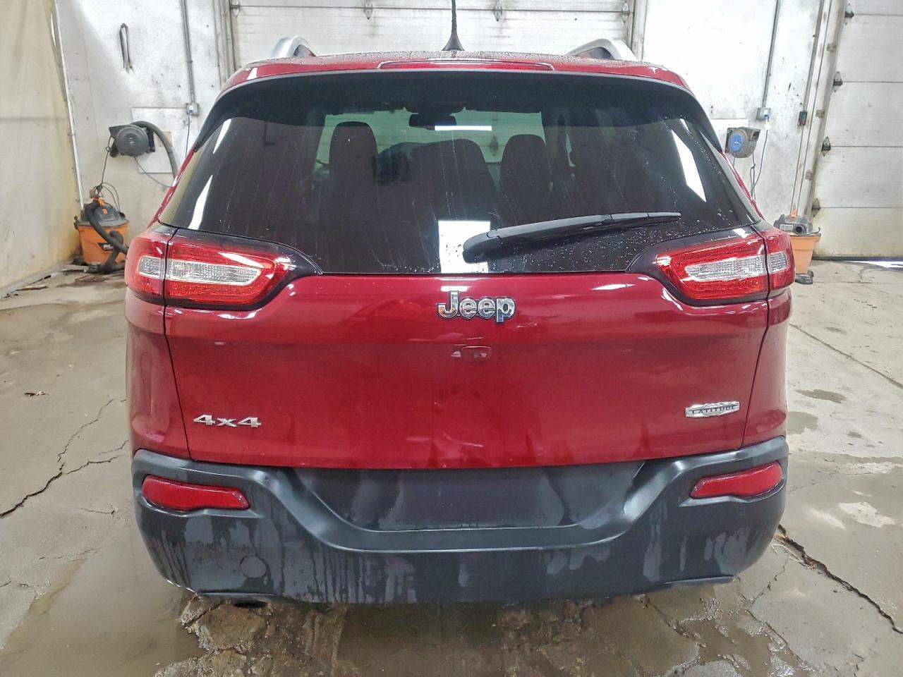 2017 Jeep Cherokee Latitude - Фото 6