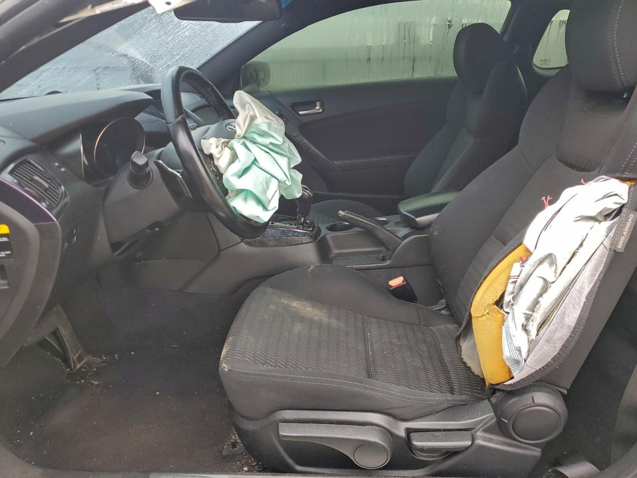 2016 Hyundai Genesis Coupe 3.8L - Image 7