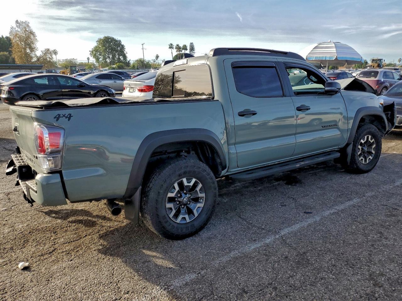 2023 Toyota Tacoma Double Cab - Фото 3