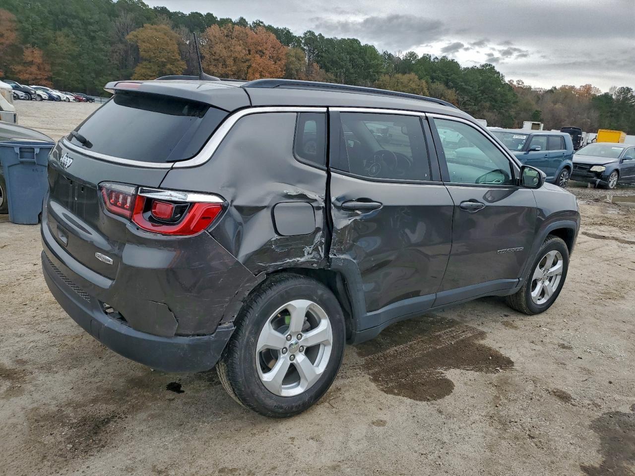 2018 Jeep Compass Latitude - Фото 3