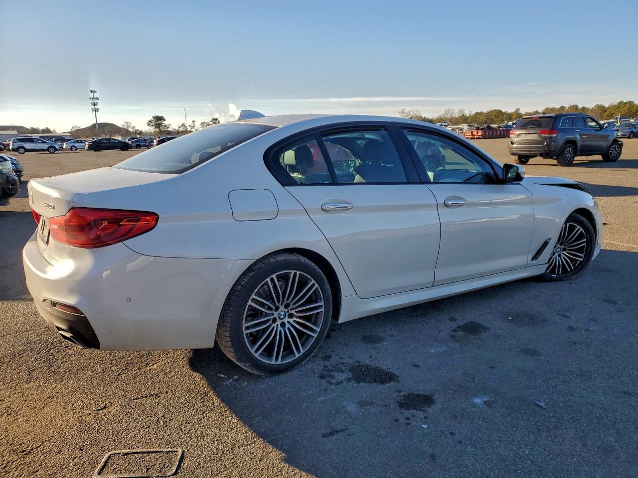 2018 BMW 540 Xi - Фото 3