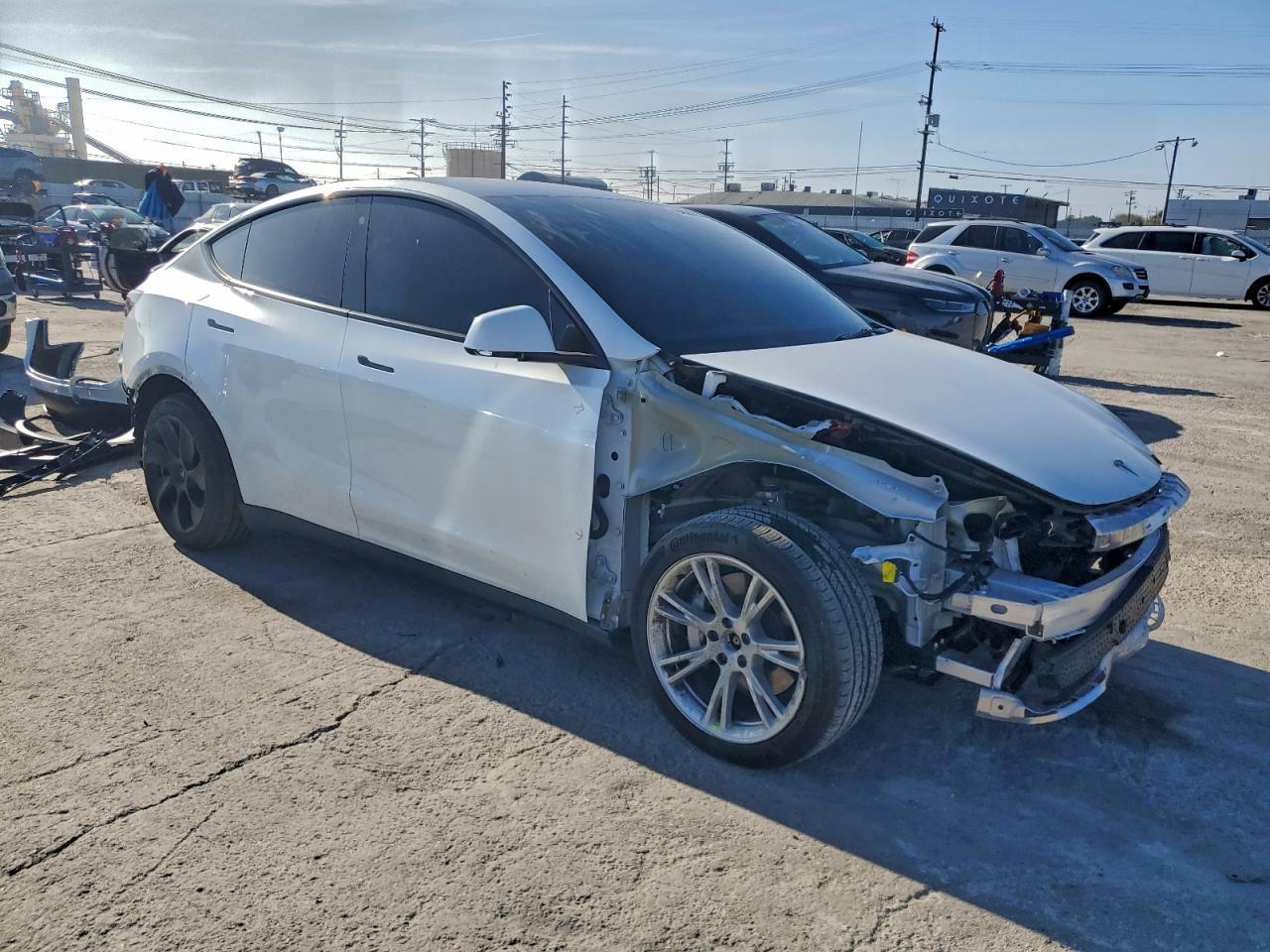 2023 Tesla Model Y - Фото 4