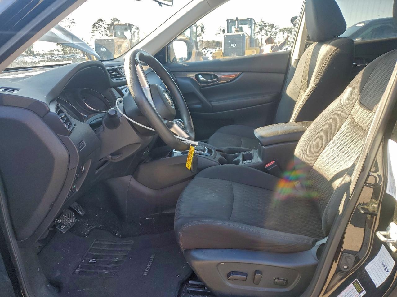 2019 Nissan Rogue S - Image 7