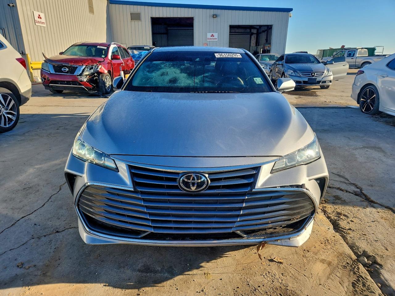 2019 Toyota Avalon Xle - Image 5