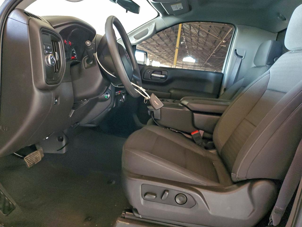 2024 GMC Sierra C1500 - Фото 7