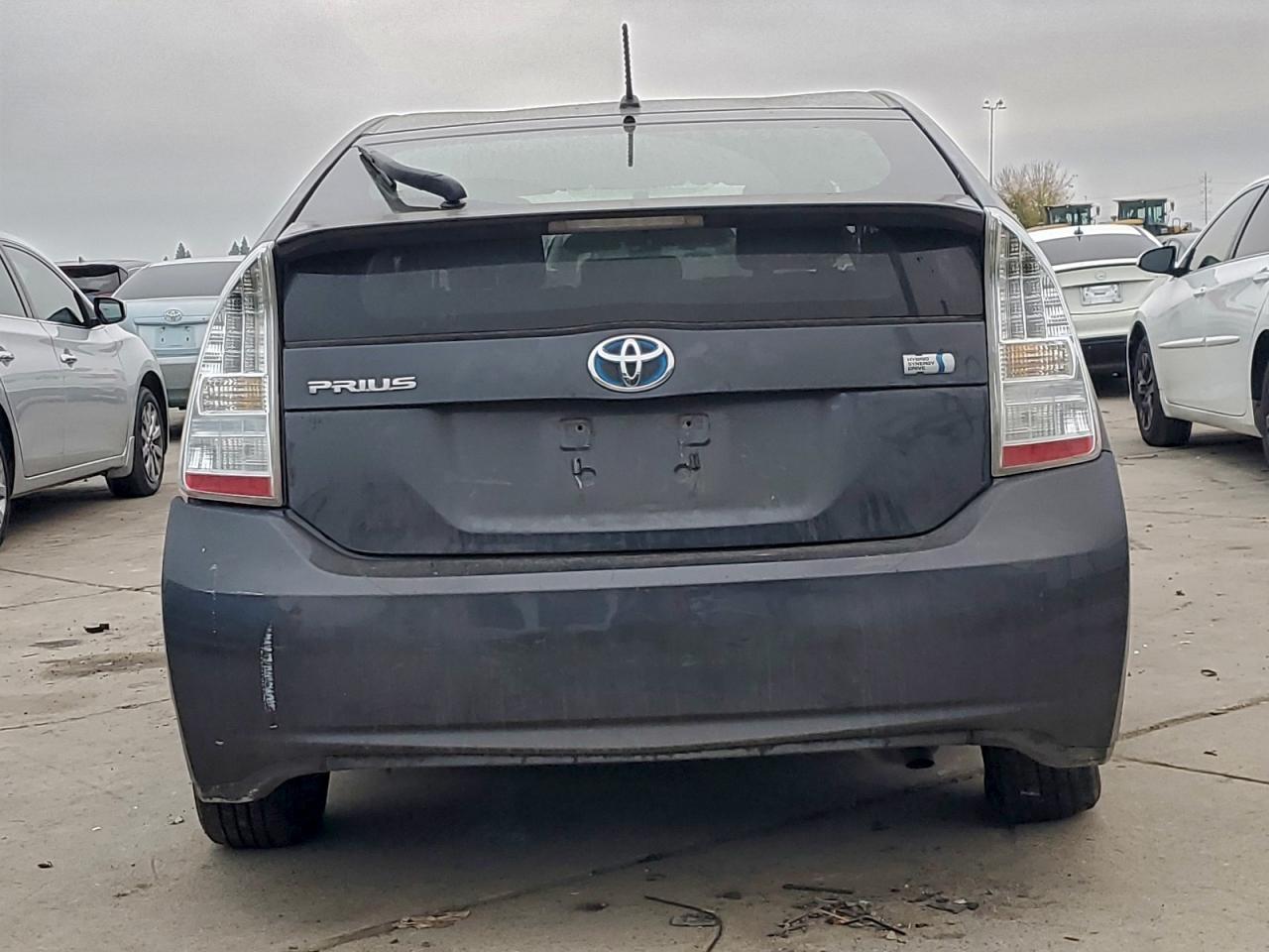 2014 Toyota Prius - Фото 6