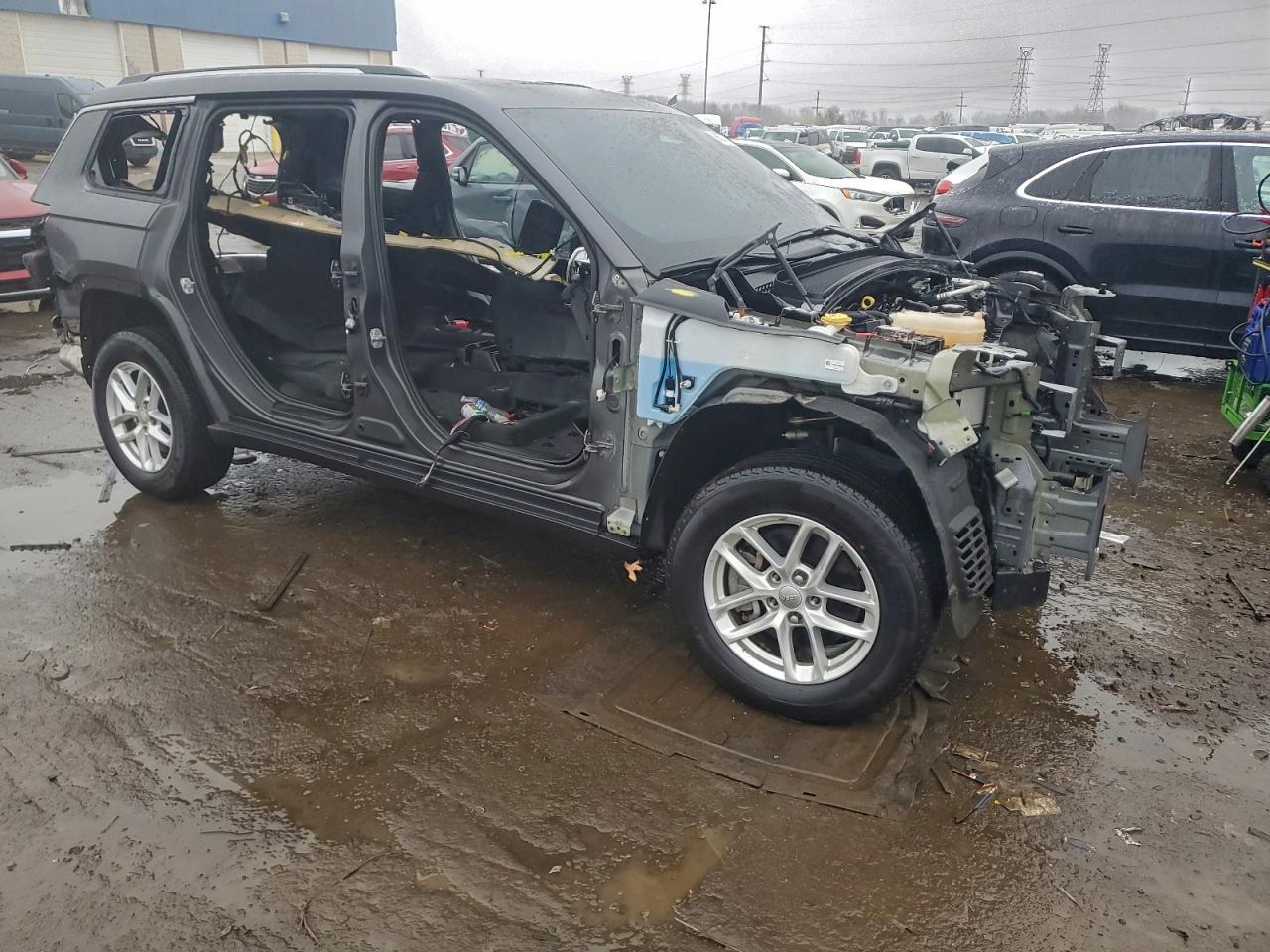 2023 Jeep Grand Cherokee L Laredo - Фото 4