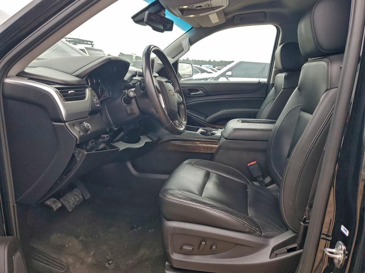 2017 Chevrolet Suburban C1500 Lt - Фото 7