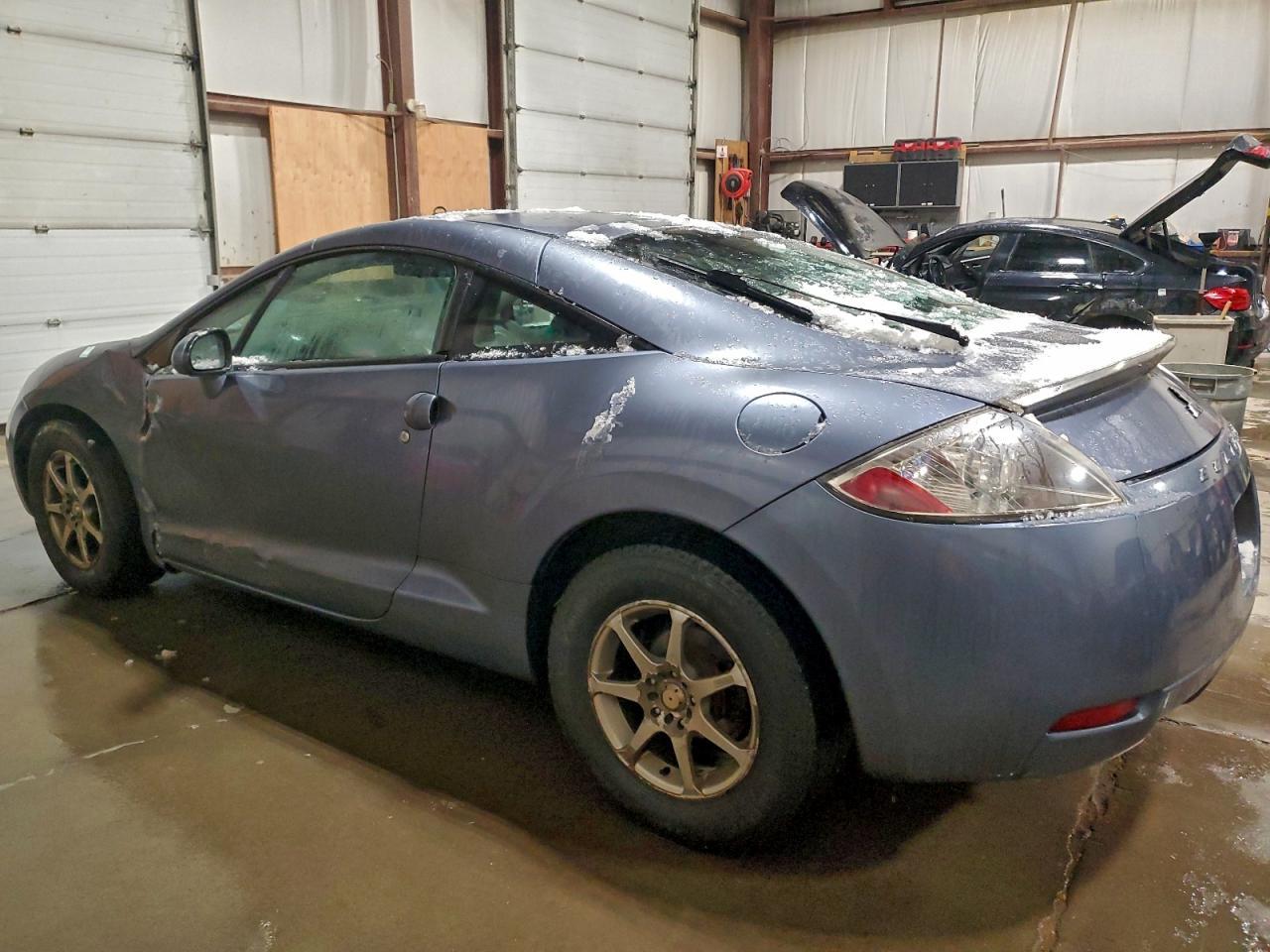 2007 Mitsubishi Eclipse Gs - Image 2