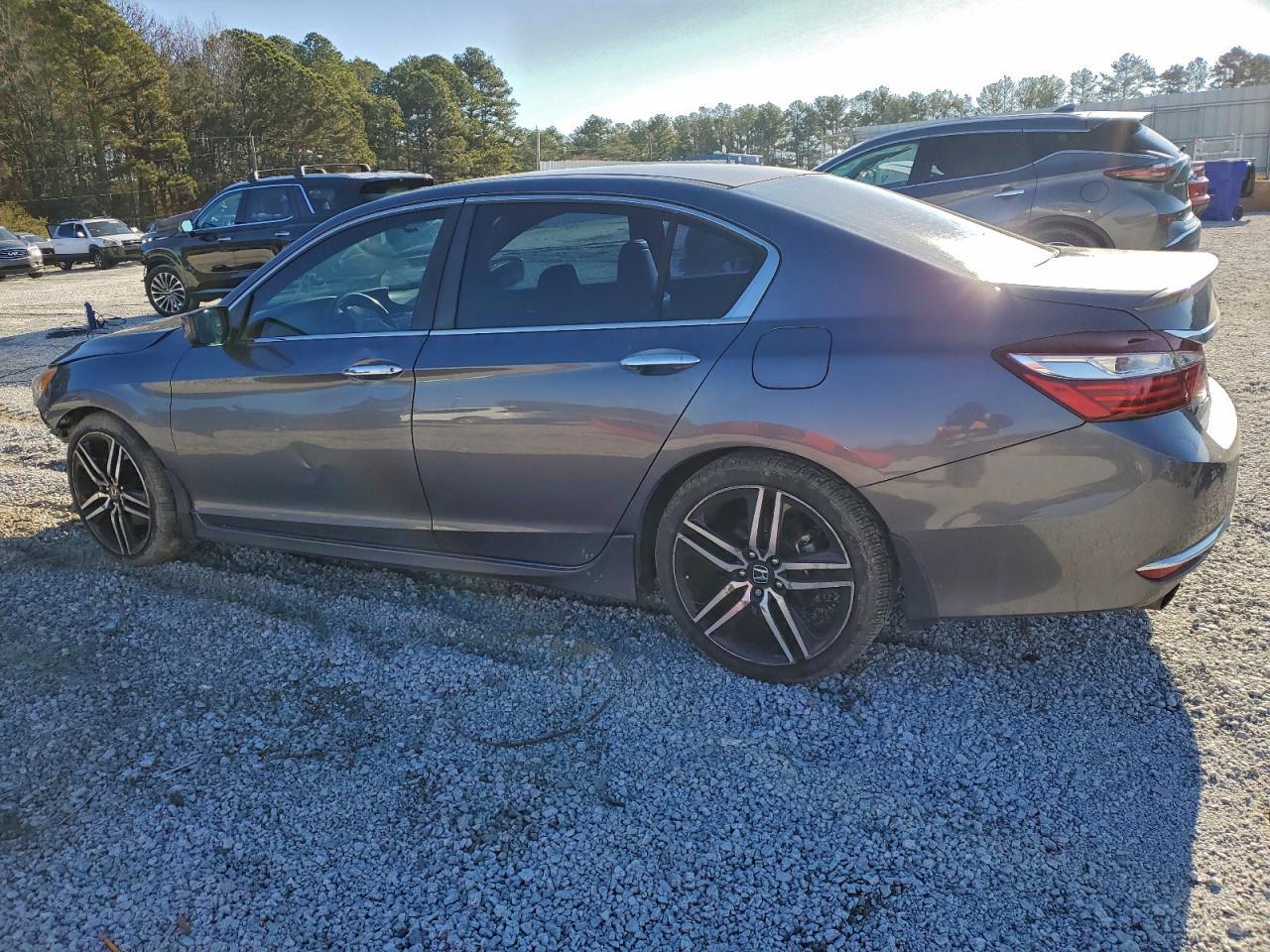 2016 Honda Accord Sport - Фото 2