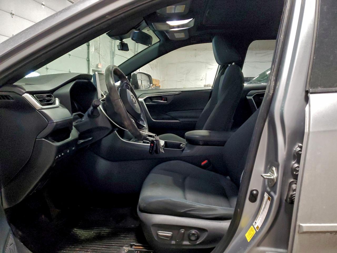 2023 Toyota Rav4 Se - Фото 7