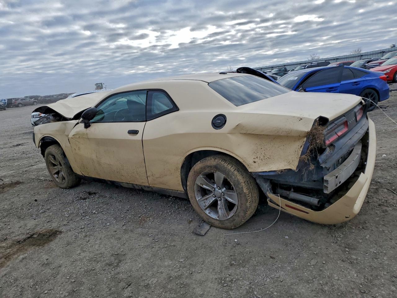 2015 Dodge Challenger Sxt - Фото 2