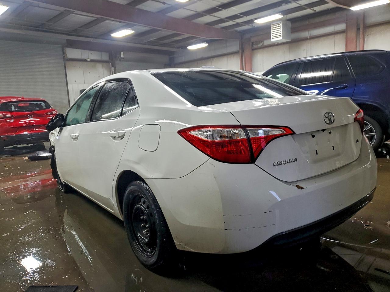 2015 Toyota Corolla Le - Image 2