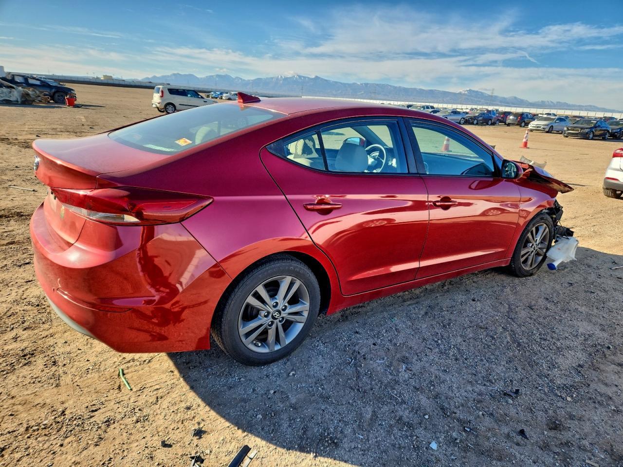 2017 Hyundai Elantra - Image 3