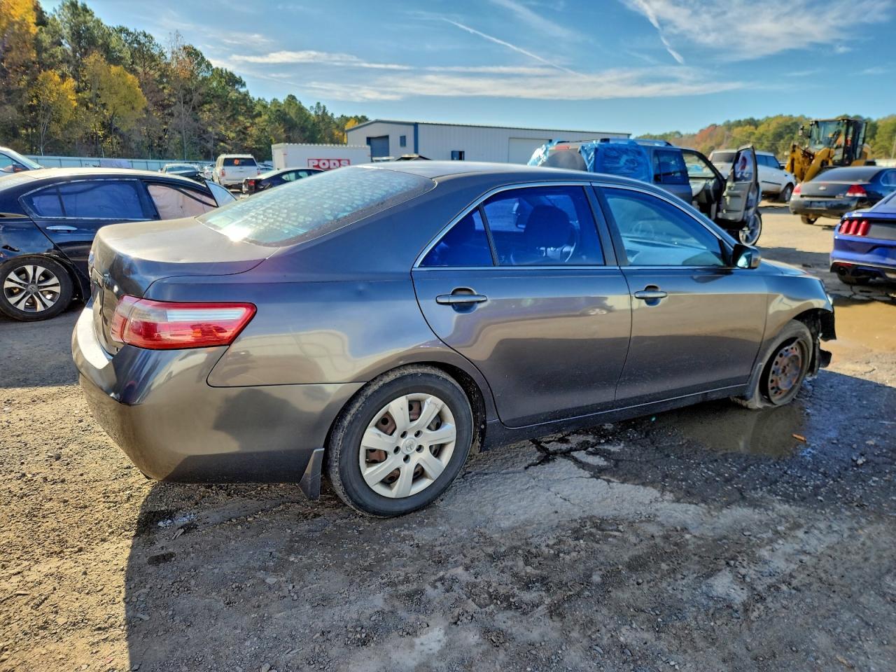 2007 Toyota Camry Ce - Фото 3