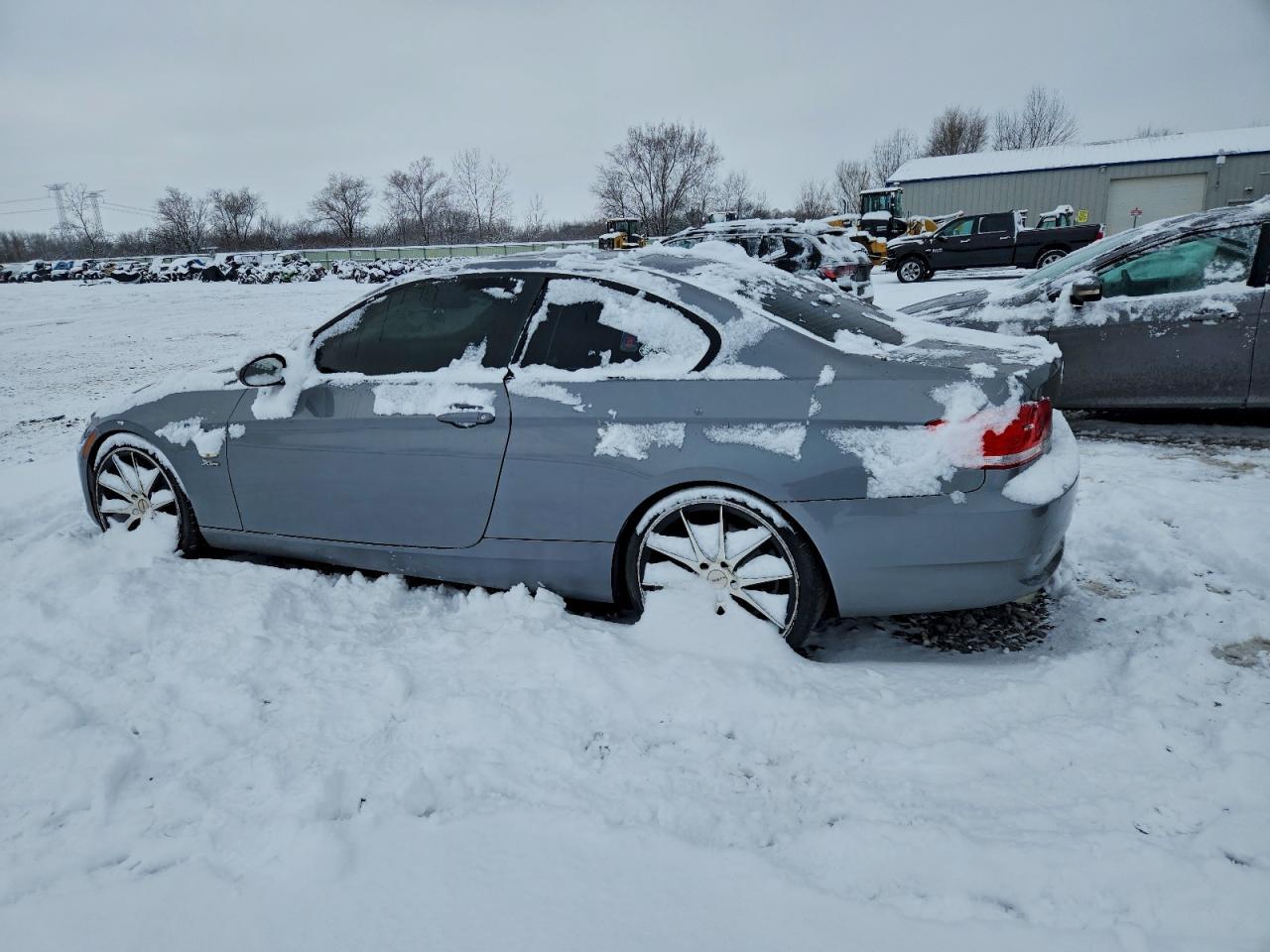 2009 BMW 328 Xi - Фото 2