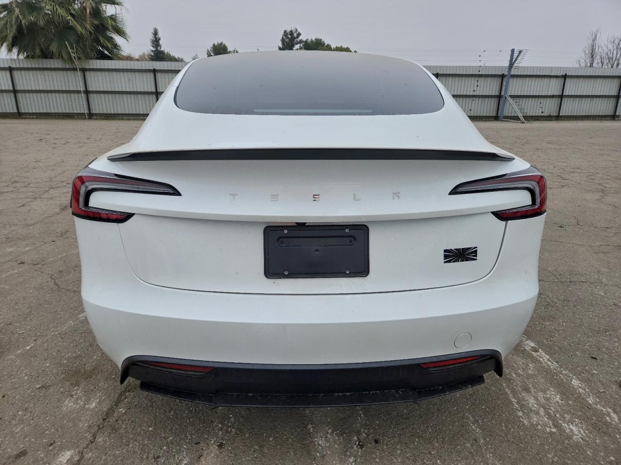 2025 Tesla Model 3 - Image 6