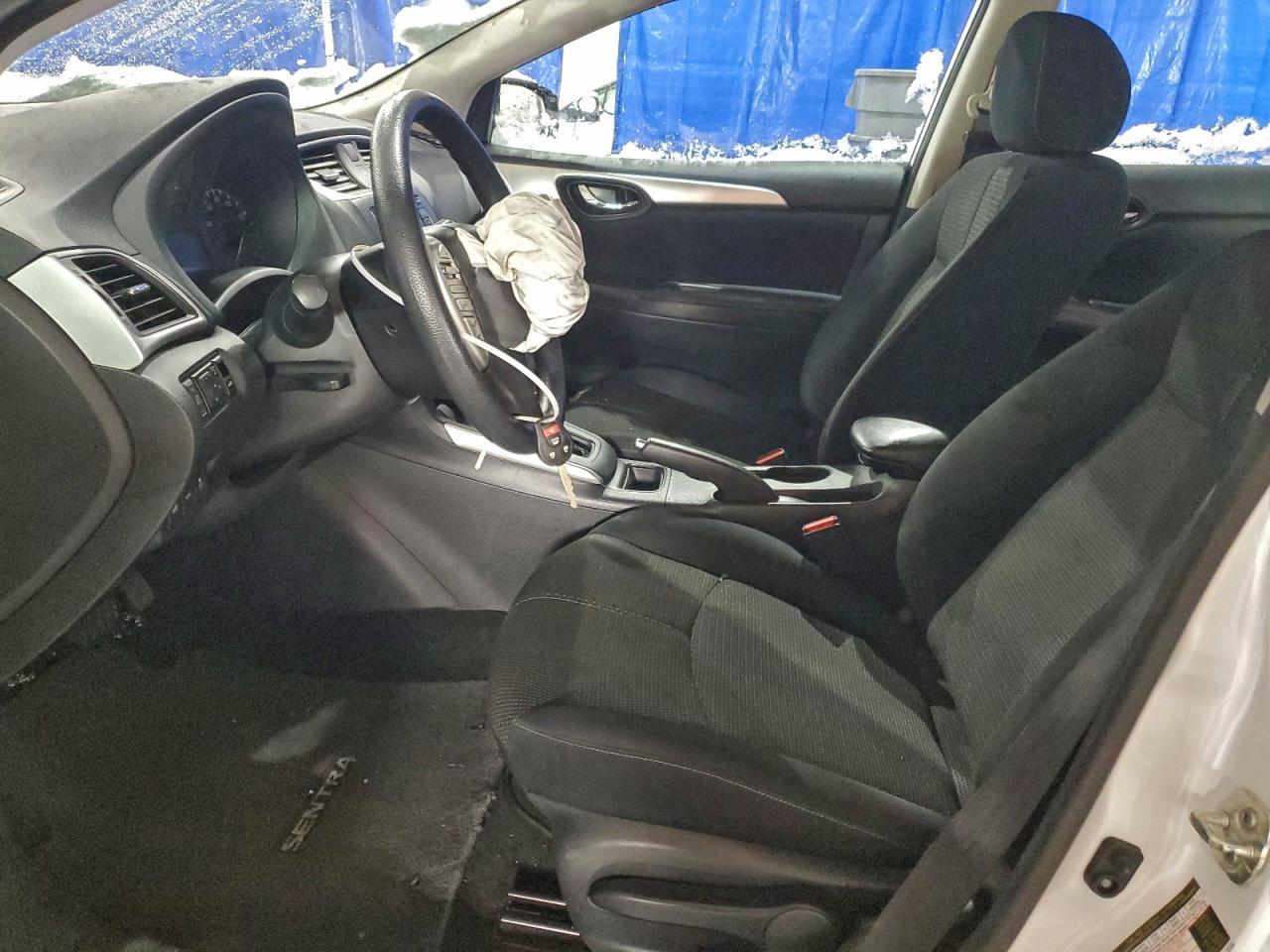 2017 Nissan Sentra S - Фото 7