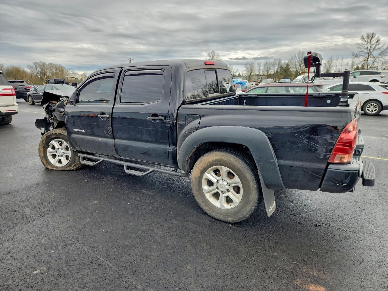 2015 Toyota Tacoma Double Cab - Фото 2