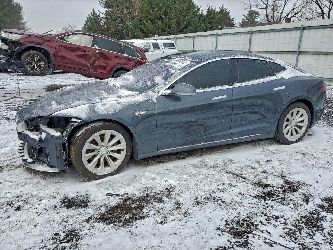 2016 Tesla Model S