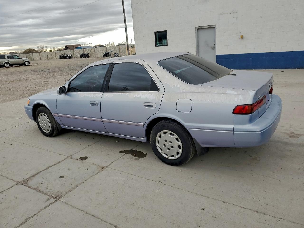 1998 Toyota Camry Ce - Image 2