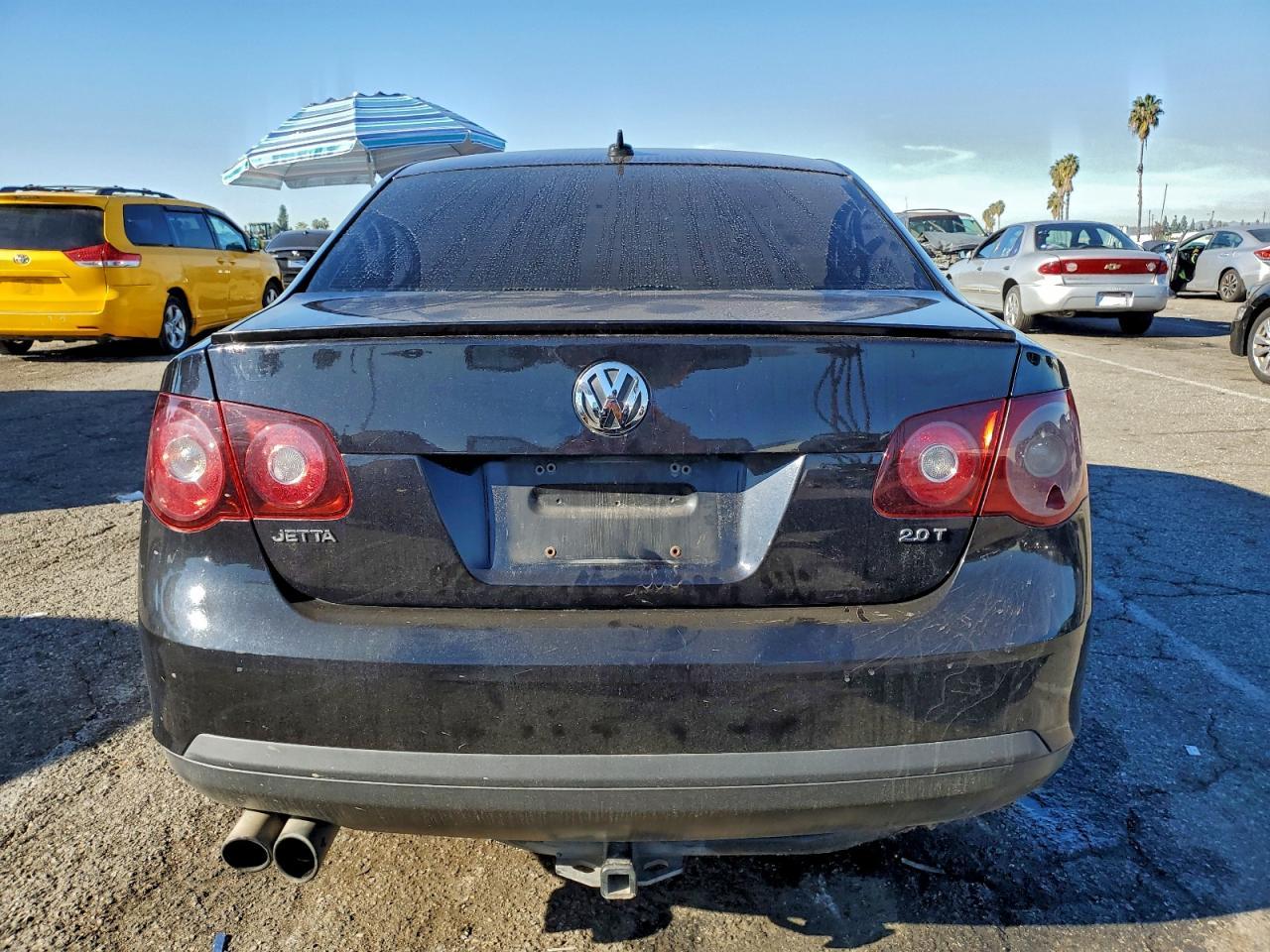 2010 Volkswagen Jetta Wolfsburg - Image 6