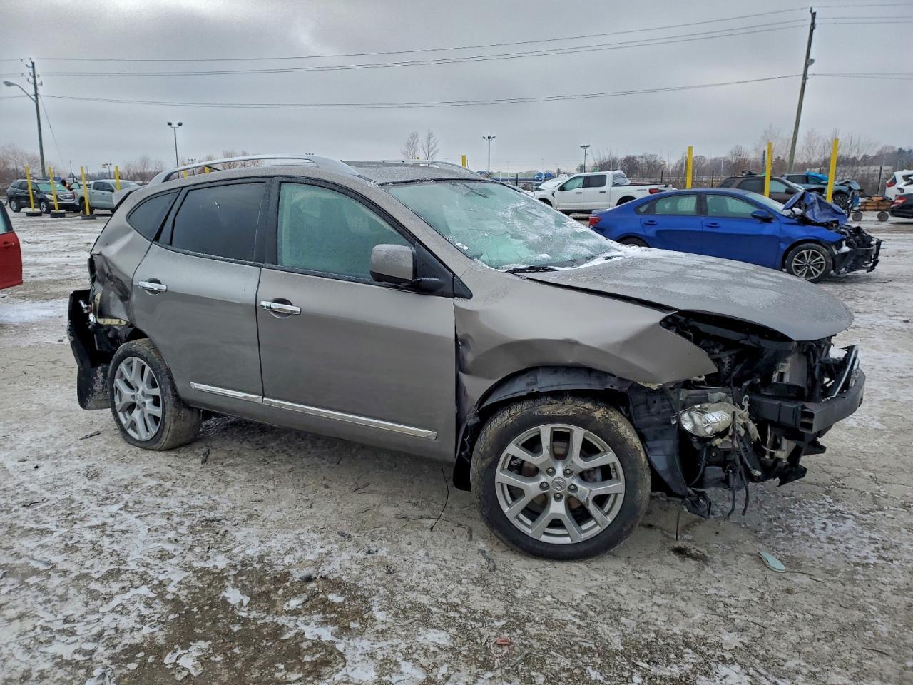 2013 Nissan Rogue S - Фото 4