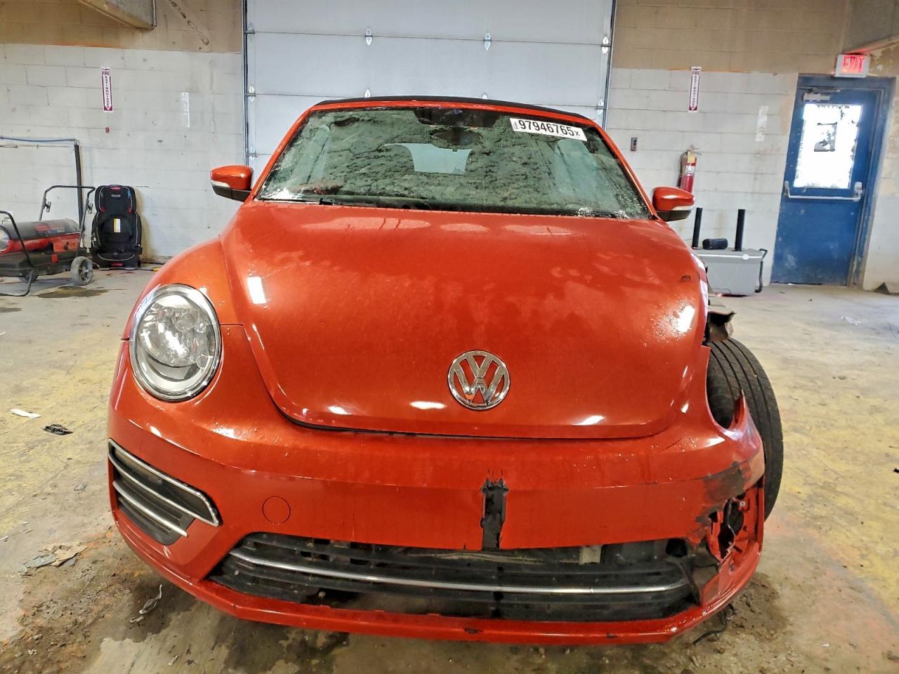 2019 Volkswagen Beetle S - Фото 5