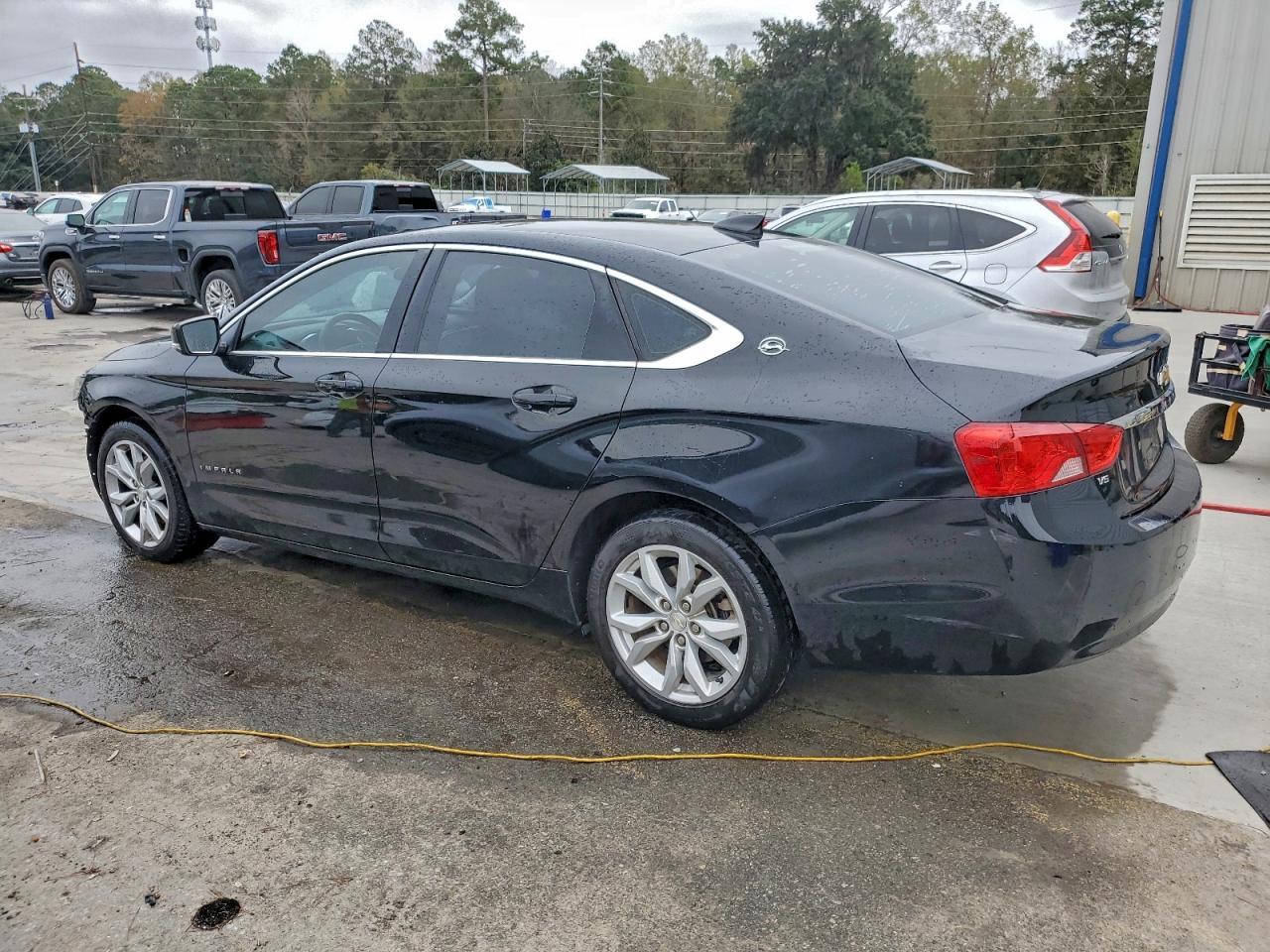 2016 Chevrolet Impala Lt - Image 2