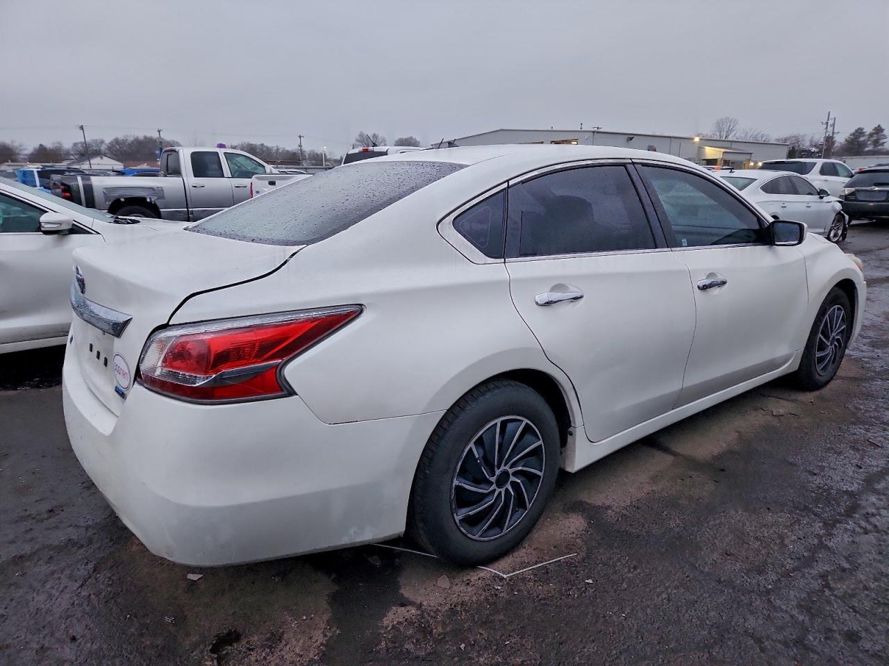 2014 Nissan Altima 2.5 - Фото 3