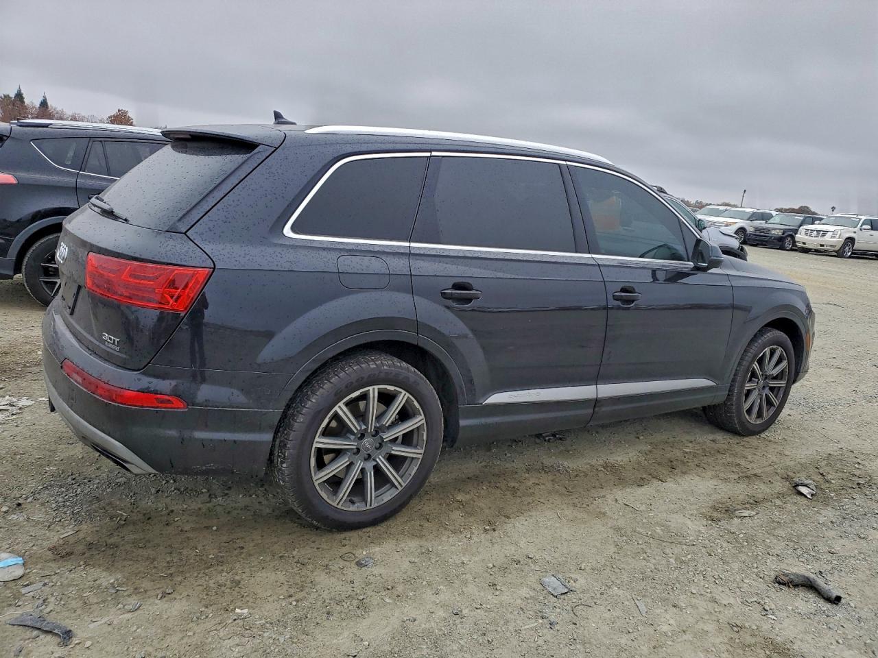 2017 Audi Q7 Premium Plus - Фото 3