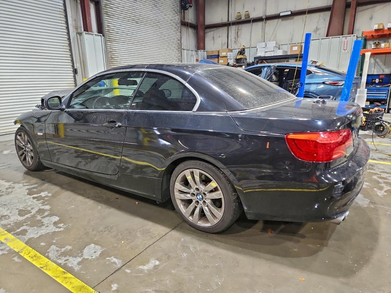 2013 BMW 328 I - Фото 2