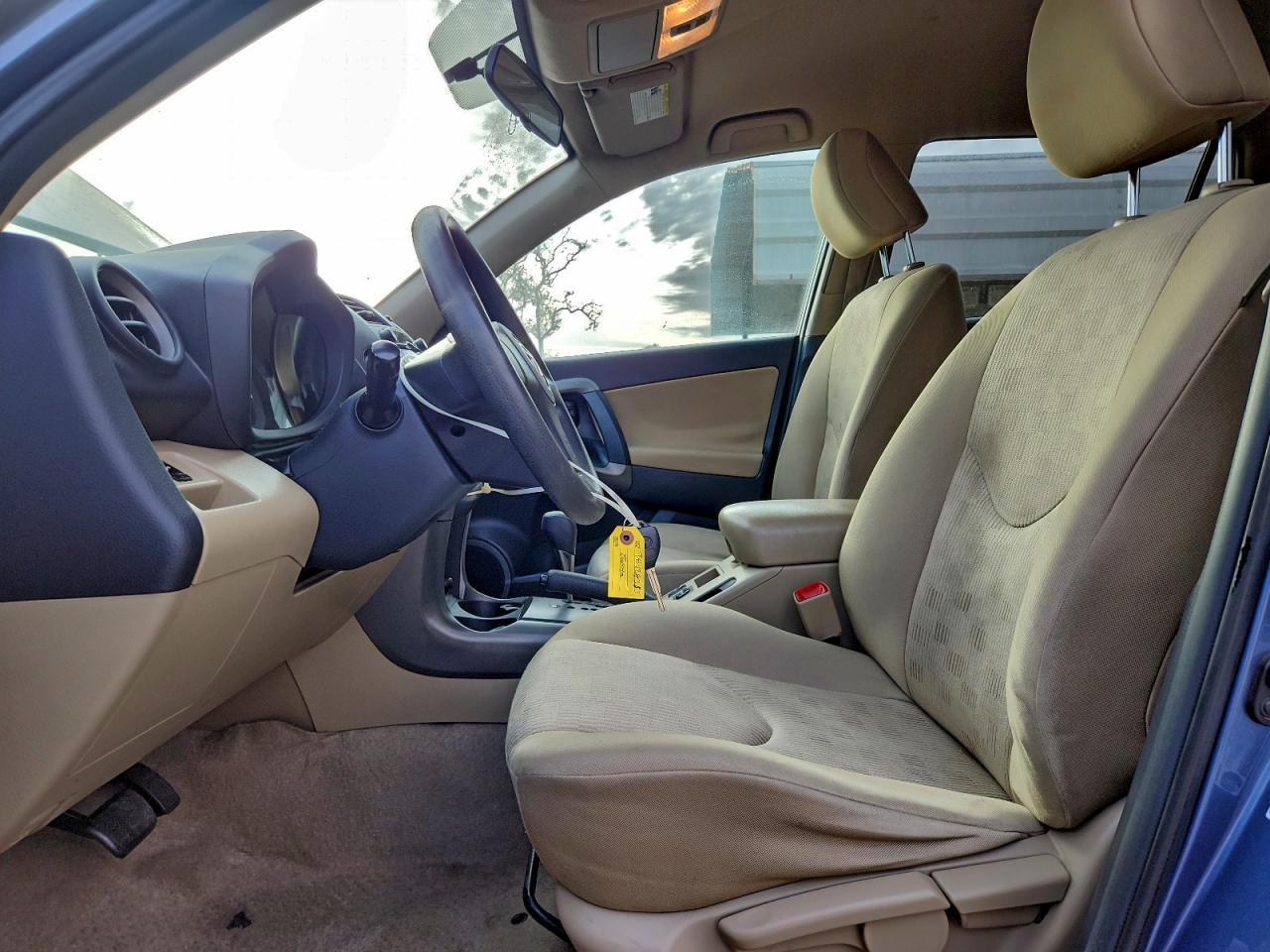 2011 Toyota Rav4 - Image 7