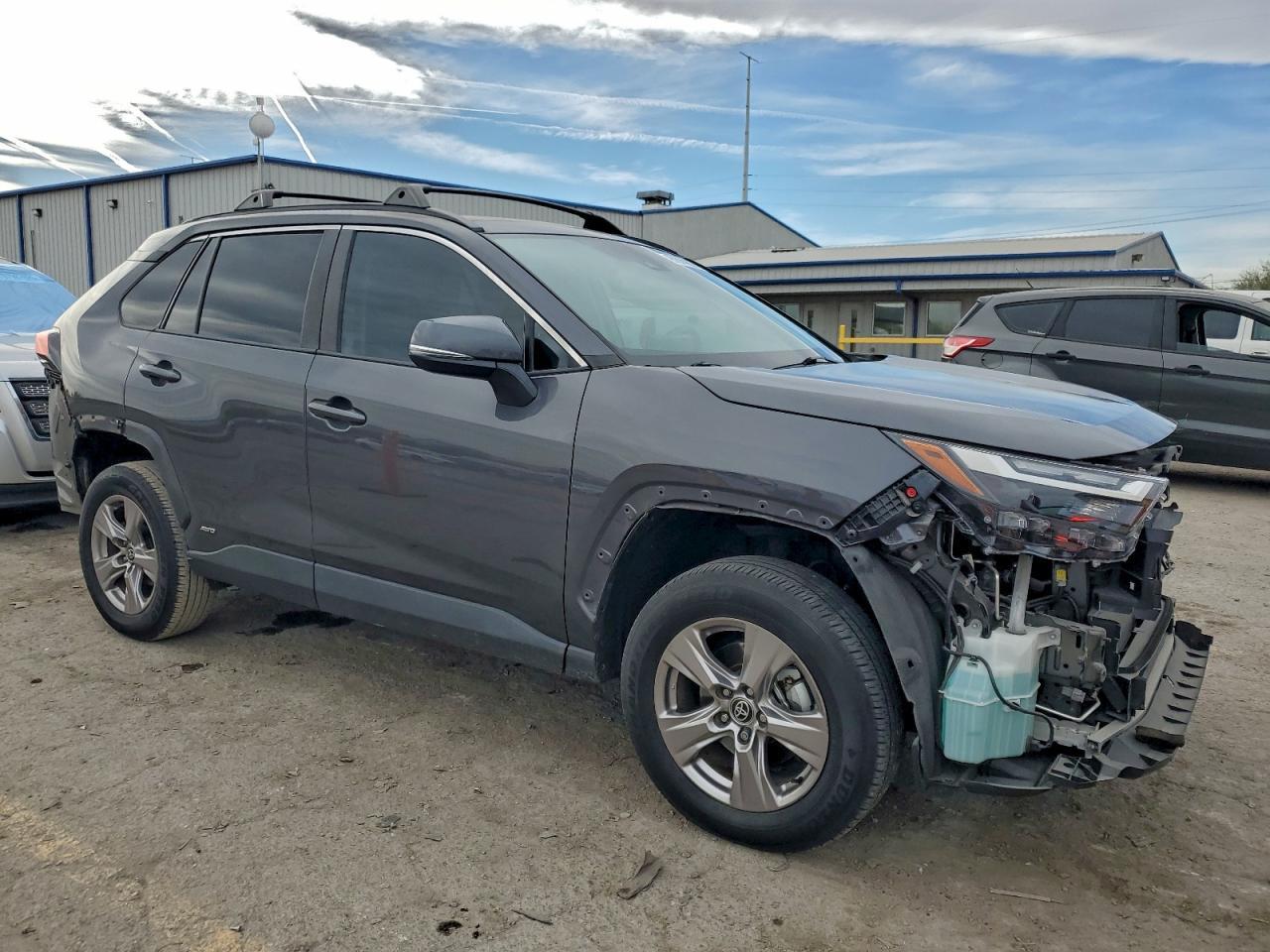 2022 Toyota Rav4 Hybrid Xle - Фото 4