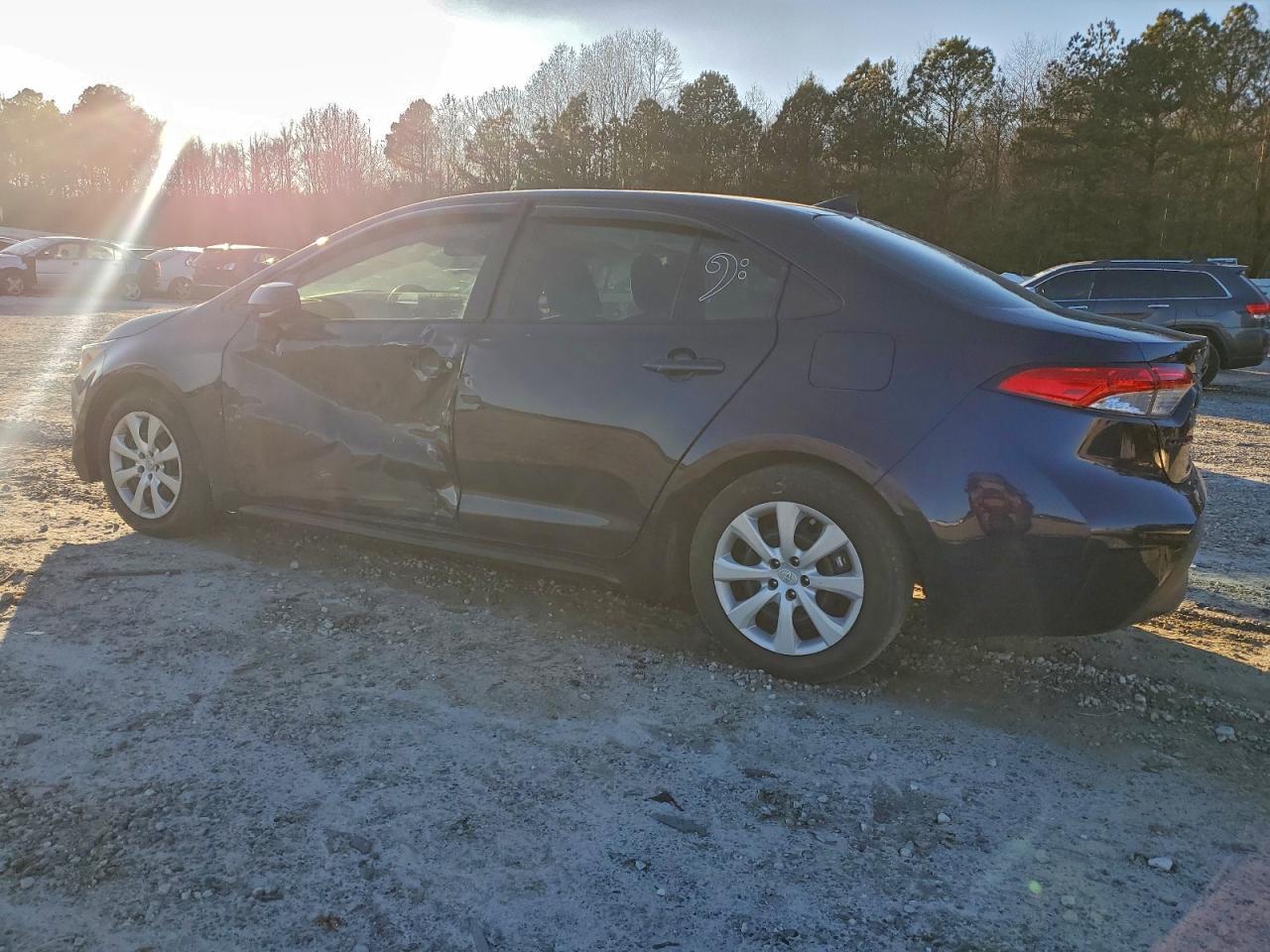 2024 Toyota Corolla Le - Image 2