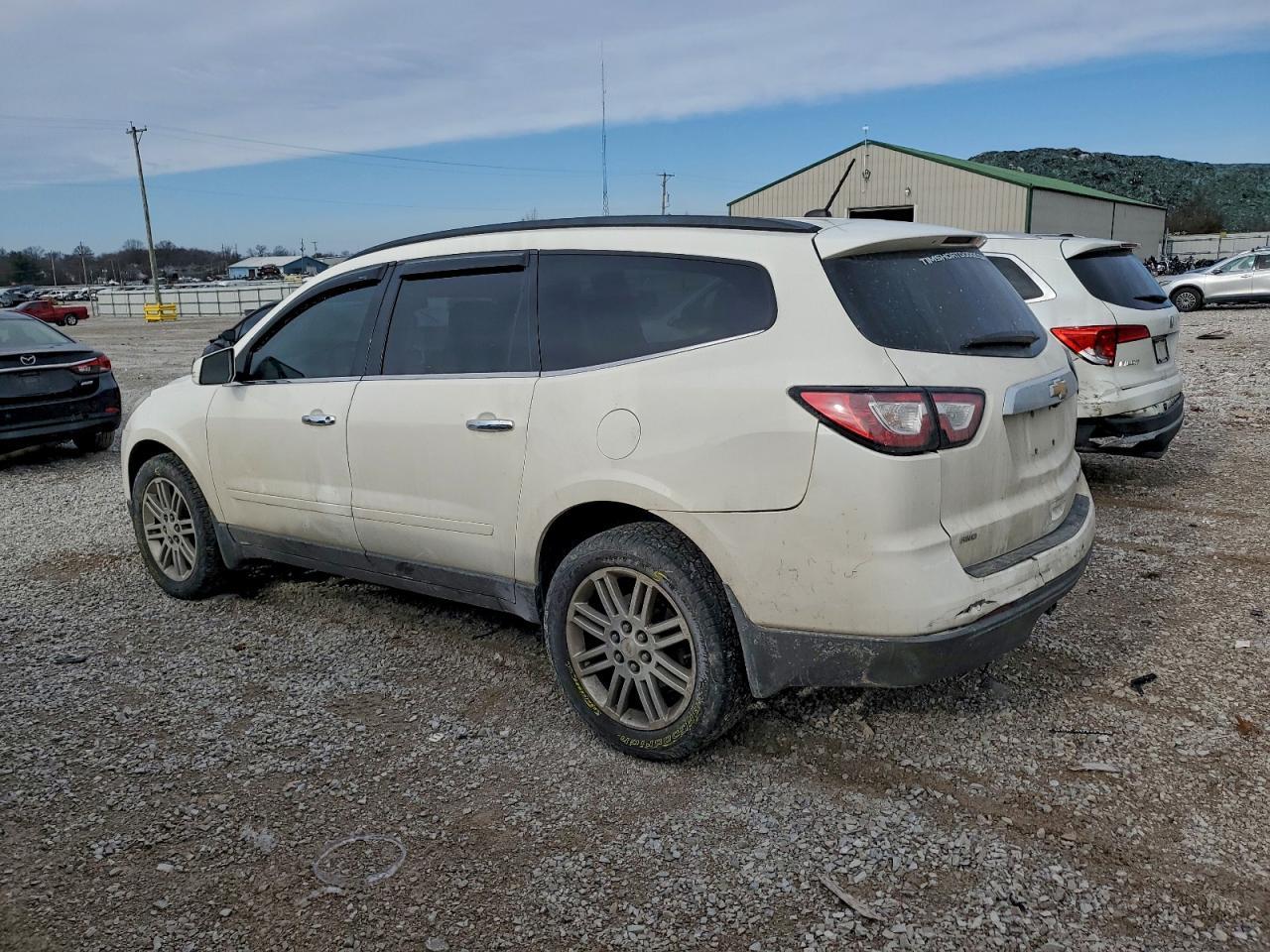 2015 Chevrolet Traverse Lt - Фото 2