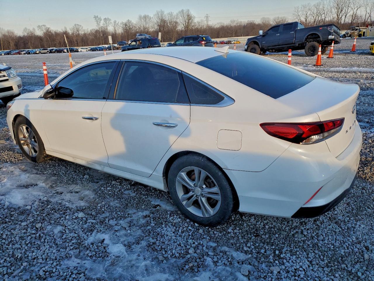 2018 Hyundai Sonata Sport - Фото 2