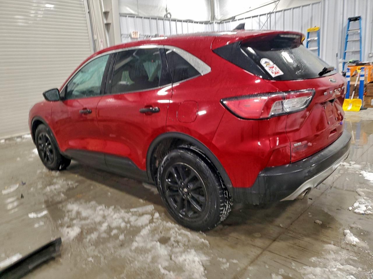 2020 Ford Escape Se - Фото 2