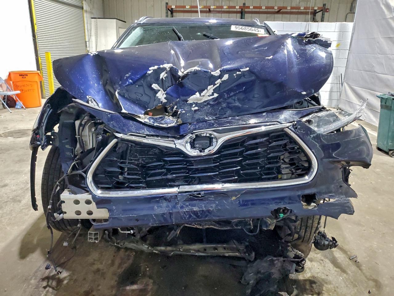2020 Toyota Highlander Limited - Фото 5