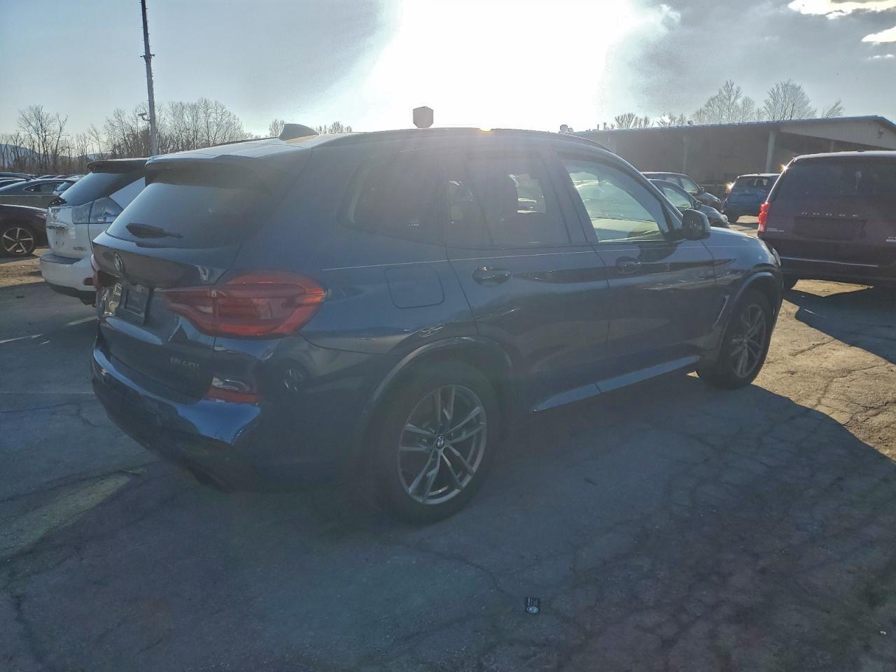 2020 BMW X3 xDrivem40I - Image 3