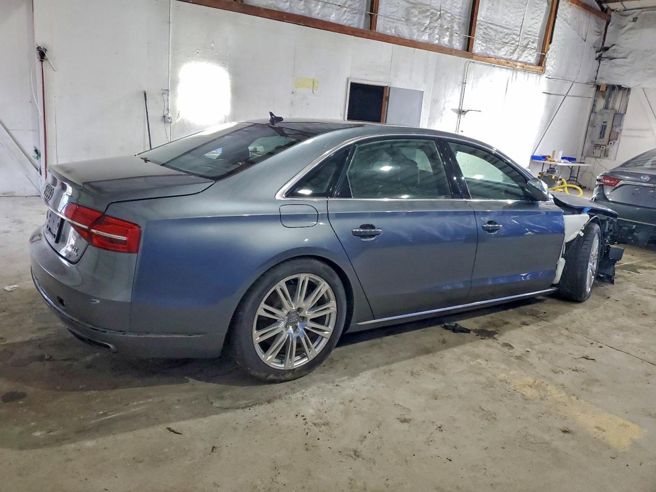 2015 Audi A8 L Quattro - Фото 3