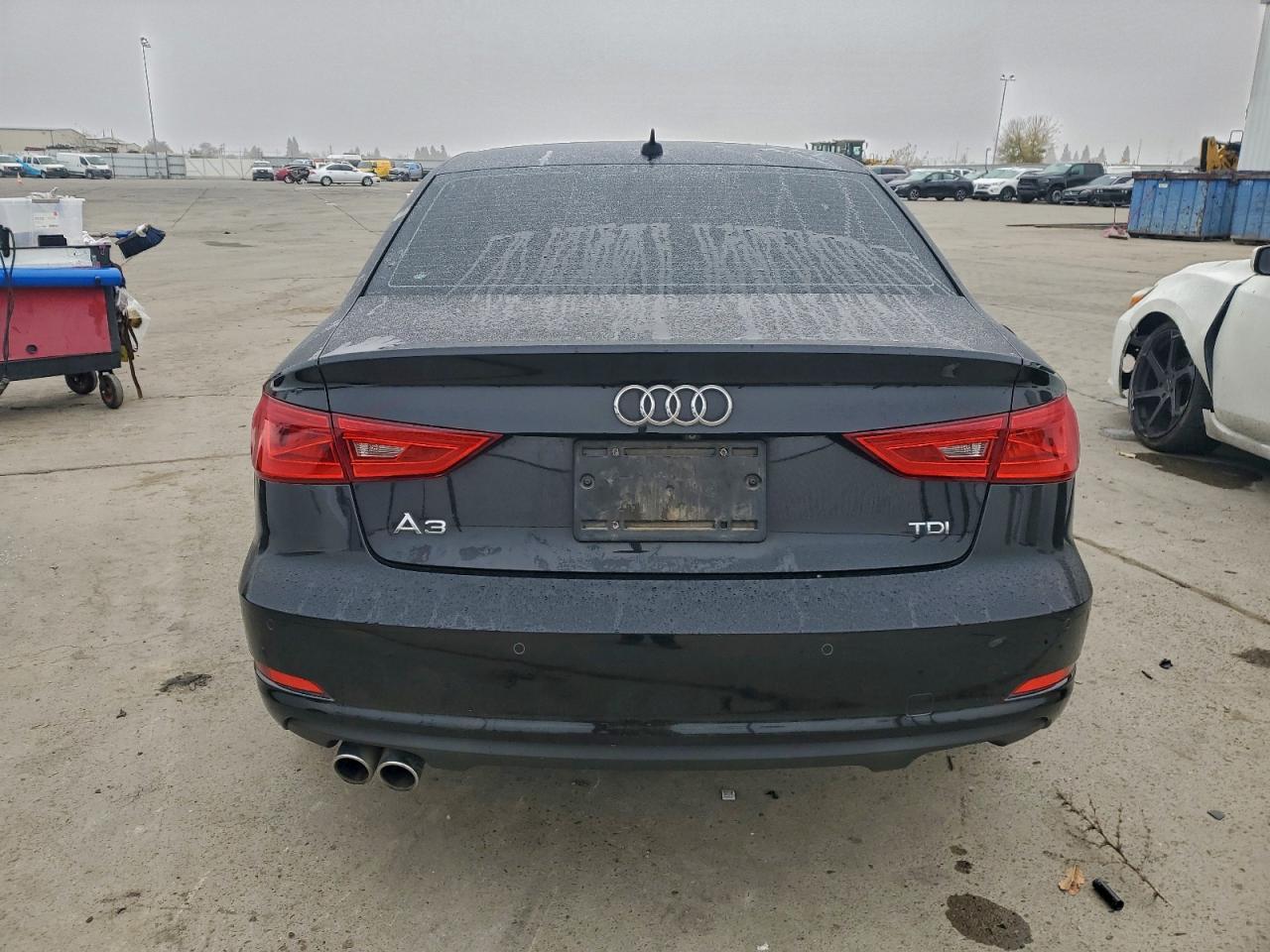 2015 Audi A3 Premium - Фото 6