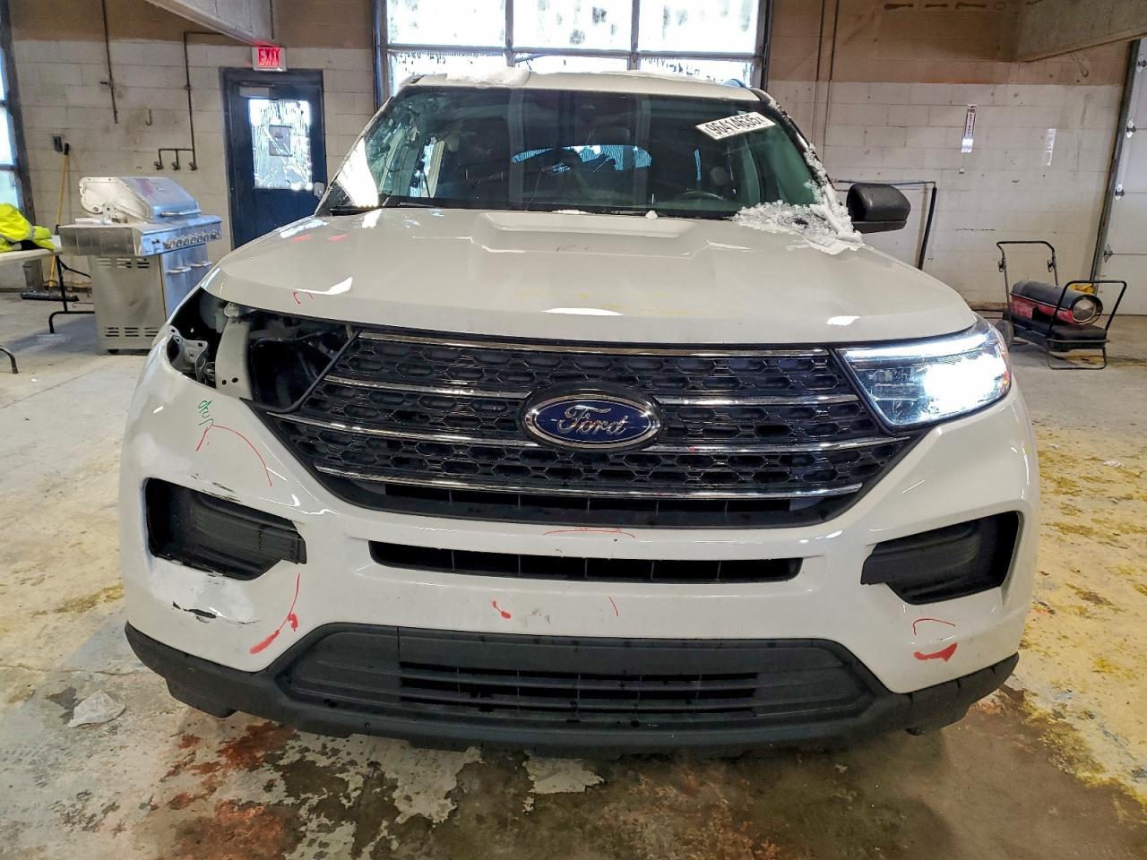 2023 Ford Explorer Xlt - Фото 5